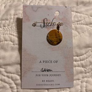 Sseko charm Selah
